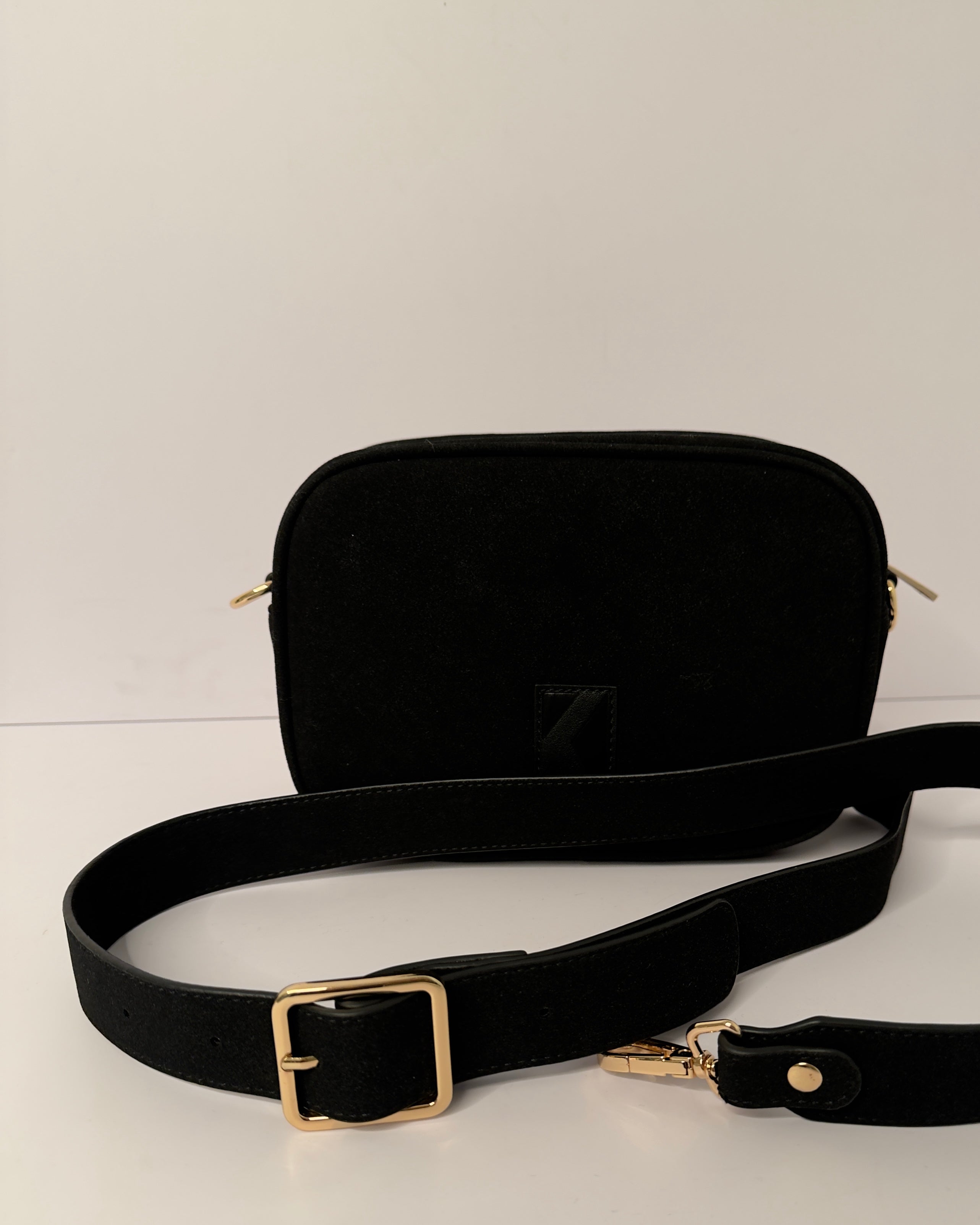 Crossbody schwarz